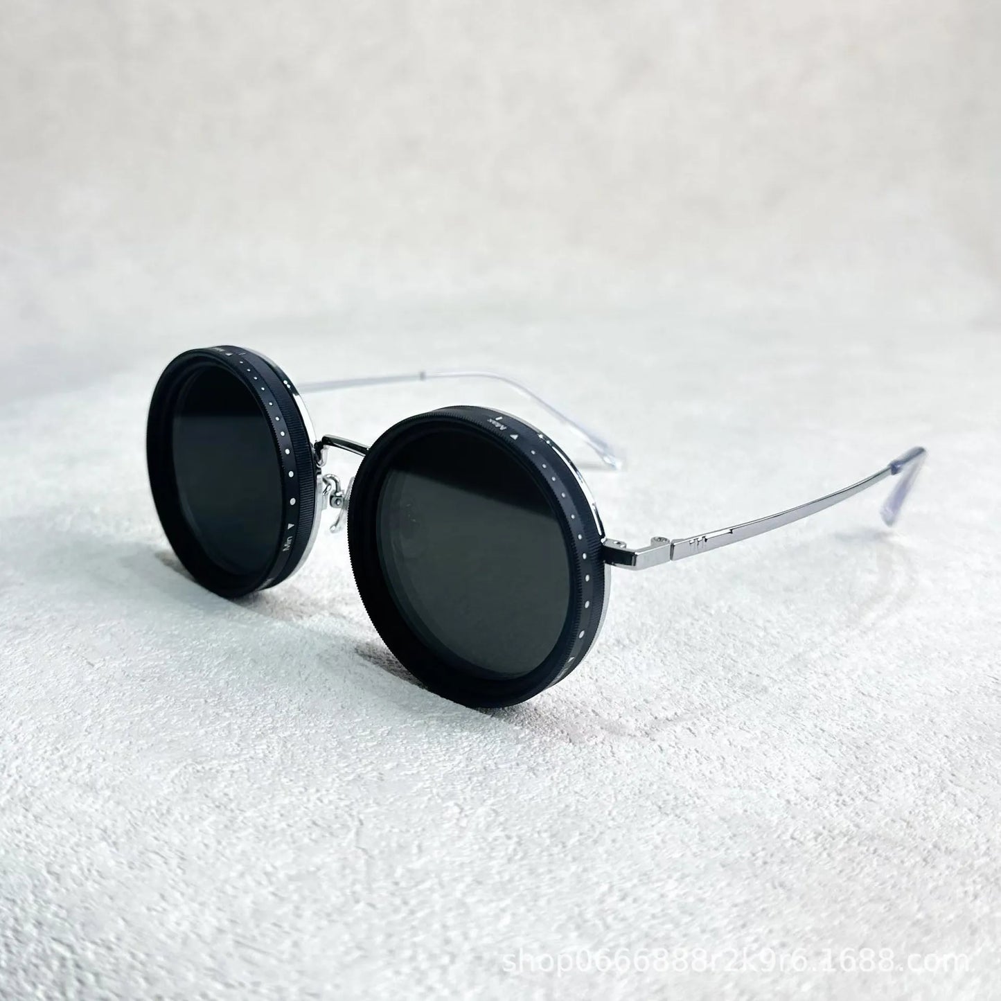 Vilimori|Brille mit UV-Regulierung
