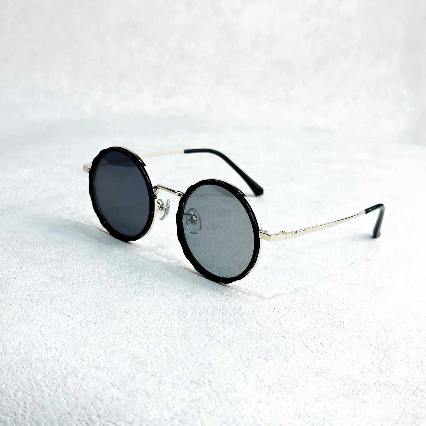 Vilimori|Brille mit UV-Regulierung