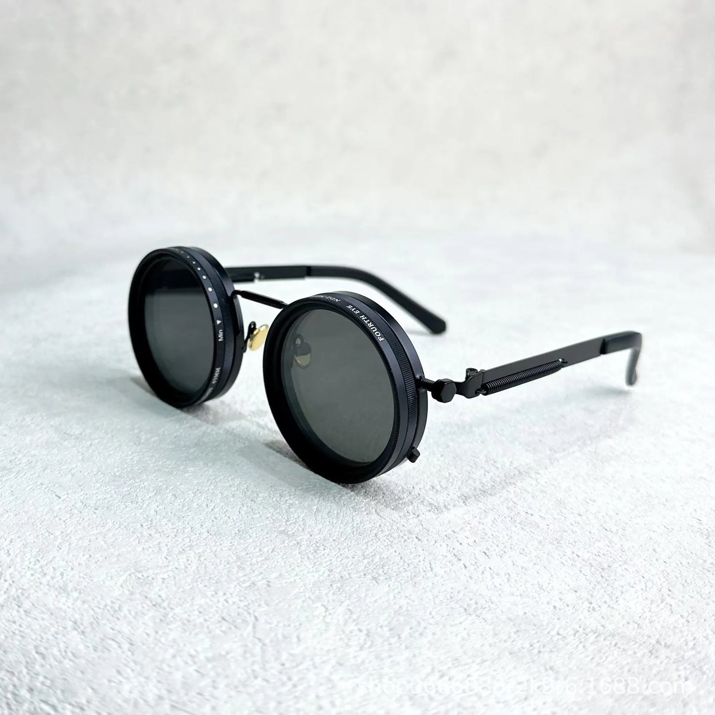 Vilimori|Brille mit UV-Regulierung